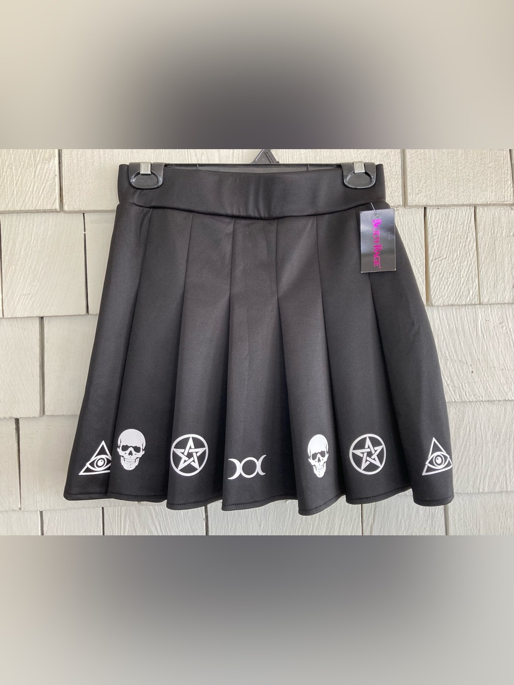 Spencers Body Rage NWT Black Pleated Mini Skirt Size Medium